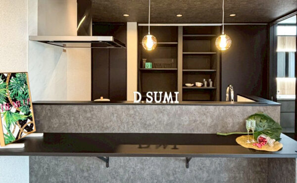 内と外をフラットに繋ぐ、ホテルライクな日常を愉しむ家